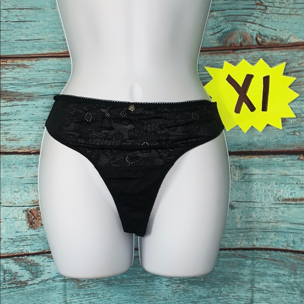 Adore Me | Sz XL black lace thongs - new with tags